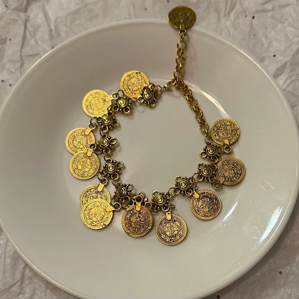 Chic Gold Coin Charm Bracelet - Picture 3 of 4